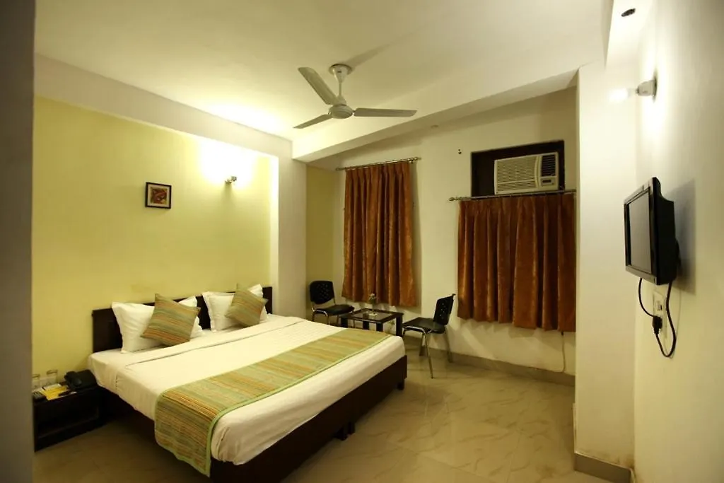 Hotel Corporate Blue New Delhi