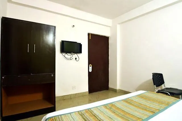 Hotel Corporate Blue New Delhi