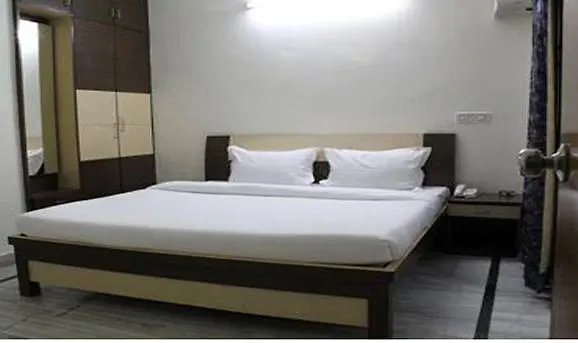 Hotel Corporate Blue New Delhi