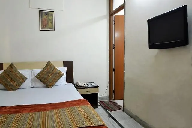 Hotel Corporate Blue New Delhi